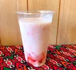 ストロベリーラッシー STRAWBERRY LASSI（ASIAN DINING HIMALAYAN CARAVAN）