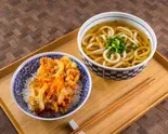 うどんと丼セット（弥七の本気丼 名古屋店）
