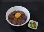 特選ハラミ丼弁当（切磋琢磨）