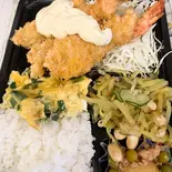 ぷりぷりエビフライ弁当（チェリージャムレストランバル）