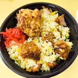 【532】ジャンボザンギ炒飯(ザンギ4個ボリューム)（あじ太郎 本店）