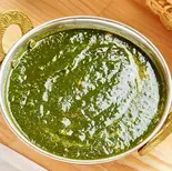 サグチキンカレー Saag Chicken Curry（NEW PRASIDHA INDIAN RESTAURANT）