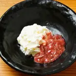 クリームチーズ酒盗がけ（海鮮巻きとおでん専門店 三幸 大宮店）