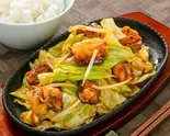 ホルモン味噌焼鉄板(120グラム)ライス付き Miso Griddle-Cooked Offal（おっちゃんのホルモン焼）