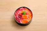 本まぐろサーモン丼（北海道 炉端 めんめ）