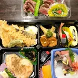 懐石弁当 楓（日本料理 味三昧）