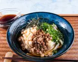 納豆ぶっかけうどん（ぶっかけうどん 小太郎）