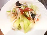 いかとセロリの炒め(西芹炒鱿鱼) Stir-fried squid ＆ celery（吉聚閣）