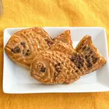 お好み鯛焼き1個、粒あん鯛焼き1個、クリーム鯛焼き1個（鯛焼新世界 TAIYAKI SHINSEKAI）