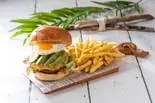 アボカドチーズバーガー（モアナキッチンカフェ武蔵小杉東急スクエア店）