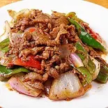 孜然羊肉【ラム肉のクミン炒め】(みかね中華食堂)