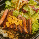 至高のハラミ丼(塩)(肉が旨い店!レッドコング)