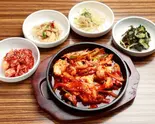 イカ炒め弁当(韓国家庭料理豚ブザ 赤羽店)