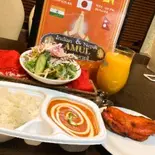 スペシャルカレーライスセット Special carry rice set(インドネパールレストランアムル)