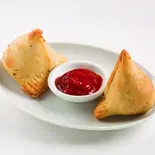 サモサ2P Samosa(インド料理プルニマ三ッ沢本店)