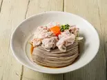 豚肉そば（銀座うどんそば たに川）