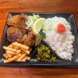 唐揚げ油淋鶏弁当（いもたろう）