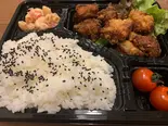 唐揚げ弁当(炭火焼鳥 千鳥足)