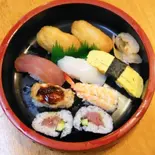 Aランチ13時迄（どうらくすし）