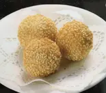 ごま団子（味美居）