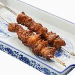 大人気 羊肉串2本 Lamb Skewers×2（肥鶏土鍋）