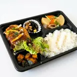 【人気No.1】メンチカツ弁当〜きのこのデミグラスソース〜(Delish Lunch)