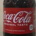 コカコーラ250ml（インド料理 パリ 六甲店）