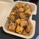 麻婆豆腐（多国籍料理居酒屋なんでやねん）