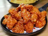 韓国式フライドチキン一匹(骨付き)ヤンニョムチキン（CALL A CHICKEN）