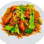 ネパール風ソーセージ焼きそば Sausage Chowmein(【スパイス王国インドで長年修行したシェフのこだわり料理】Himalayan Spice and Masala Mart)
