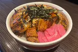 香ばし鰻のっけ丼(鰻2切れ) Fragrant eel rice bowl(2 slices of eel)(香ばし鰻重・うな丼 うな玉堂 本店)