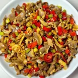 泡椒鸡胗/あおい辛子と砂肝炒め(丁記美食城)