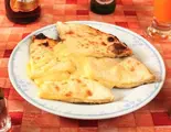 チーズクルチャ（ネパールインド料理 K.C.）