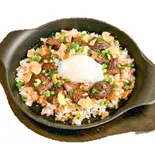ビーフガーリックライス（O's. Dining kitchen.）