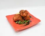 鳥もも唐揚げ(3コ)（旬菜 あかり）