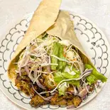 ケバブロール/kebab roll（ROYAL KEBAB NAN CURRY）