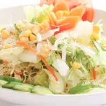 グリーンサラダ＆自家製ドレッシング Green Salad with homemade dressing（Indian Nepali Restaurant HEERA）