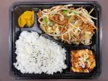 豚肉と野菜炒め弁当（中華料理 北京亭 戸田公園店）
