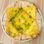 スペシャルチーズナン special cheese nan（ニューリトルインディア豊中駅前店）