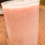 イチゴラッシー/Strawberry Lassi(ムンバイカレー 蒲生四丁目店)