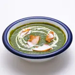 Fセット ほうれん草ベースのチキンカレー SAG CHICKEN CURRY (ナーンORライス付き)（インド＆アジアンレストラン シルザナ 護国寺）