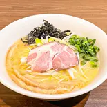 鶏白湯ラーメン 赤辛(濃厚鶏白湯 とりまる 大宮西口本店)