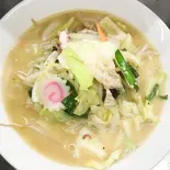 野菜タンメンと餃子(5個)（タンメン満菜センモンテン）