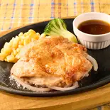 【156】チキンステーキ ガーリックステーキソース(ココス 草加松江店)