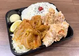 1キロからあげ＆生姜焼き弁当（デカ盛り弁当 はるき 平岸店【唐揚げ弁当屋】）