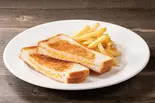 【T2】グリルドチーズサンド(フライドポテトつき)(デニーズ 新所沢店)