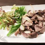 砂ずりのニンニク炒め(海鮮と鍋のかかし亭)