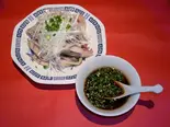 【上海名物】蒸し鶏の特製ねぎ醤油タレかけ（本格中華料理 四季ボウ坊）