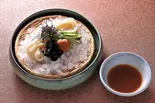 紀州南高梅 梅ざるのおうどん（おいしいおうどん つるとんたんBIS TOKYO 丸の内店）