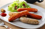 ソーセージ盛り合わせ（牛かつ 黒べこ 磯子店）